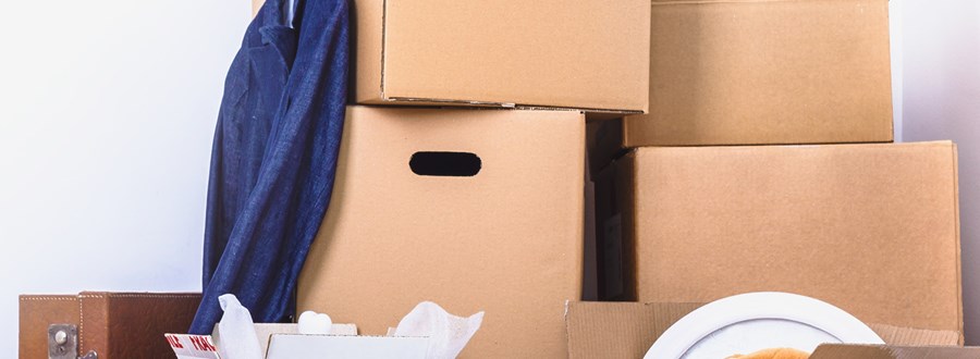 Packing boxes for moving house with a new home loan